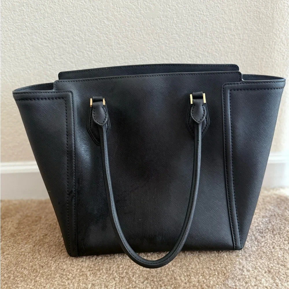 Michael Kors Black Tote Bag - Picture 2 of 4